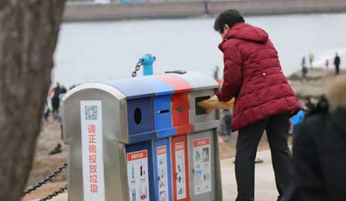 如何分類生活垃圾？四色垃圾桶，收納種類各不同